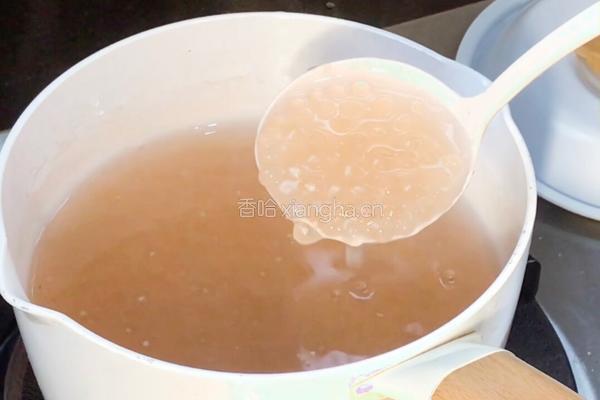鸡蛋木瓜西米露的做法图解4