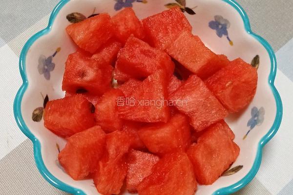 牛奶西瓜西米露的做法图解7