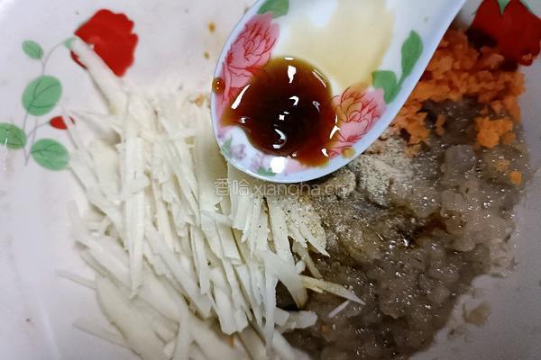 虾仁腐皮卷的做法图解10