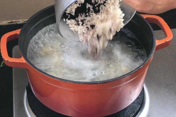 银耳双米粥的做法图解6