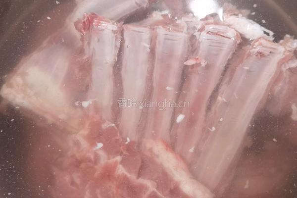 羊肉汤的做法图解1