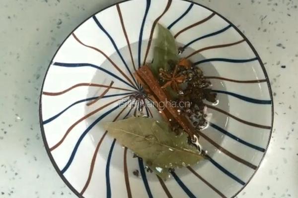 凉菜必备 家常料油的做法图解1
