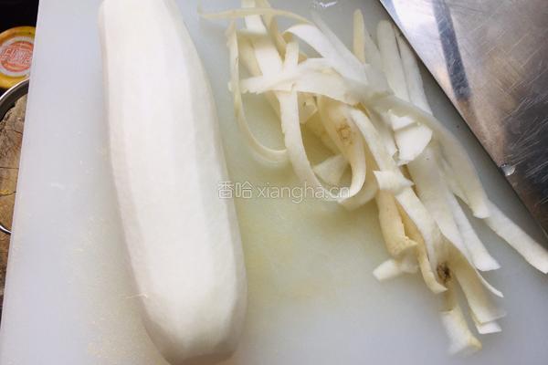 砂锅红烧牛腩炖萝卜的做法图解1