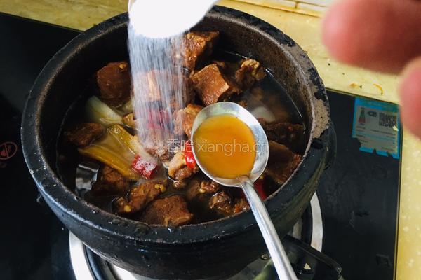 砂锅红烧牛腩炖萝卜的做法图解8