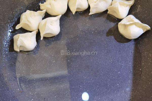 煎饺的做法图解1