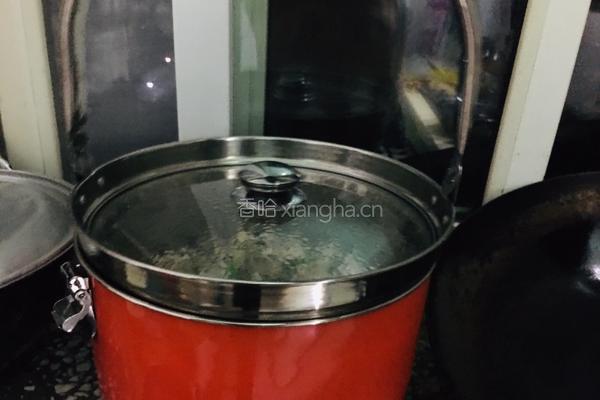 白萝卜猪肺汤的做法图解3