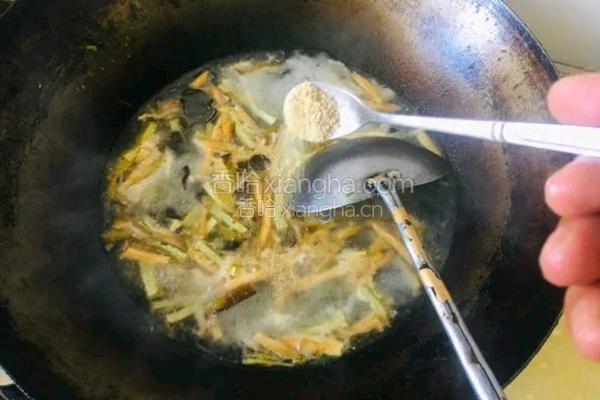 酸辣肉丝汤的做法图解5