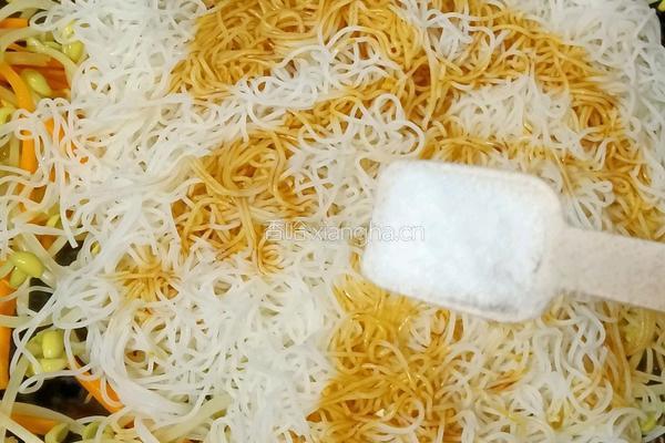 韭菜豆芽炒米粉的做法图解13