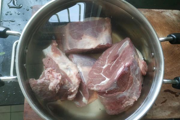 酱牛腱肉的做法图解2