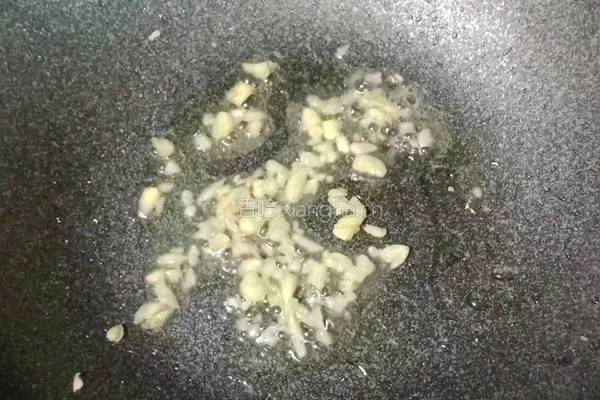 双椒炒莲藕的做法图解5