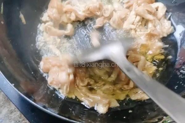 韭黄肉丝的做法图解3