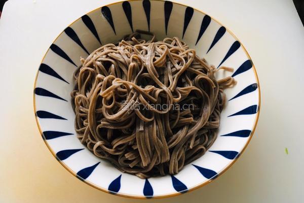 西红柿鸡蛋荞麦面的做法图解13