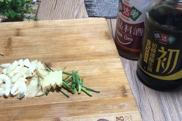辣椒麻花炒肉片的做法图解5