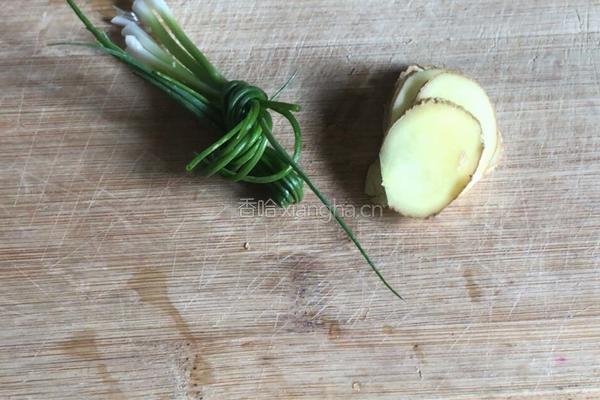 西洋菜冬瓜骨头汤的做法图解4