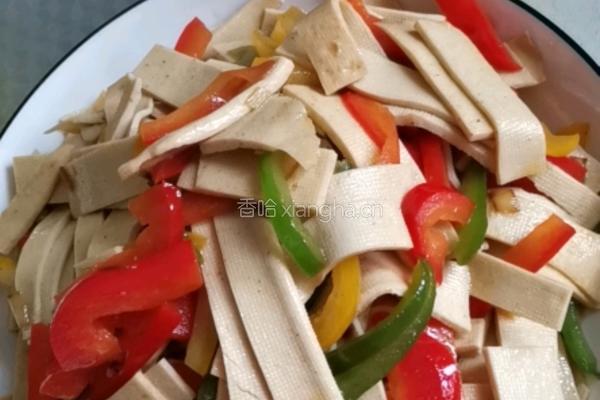 清炒豆腐皮的做法图解3