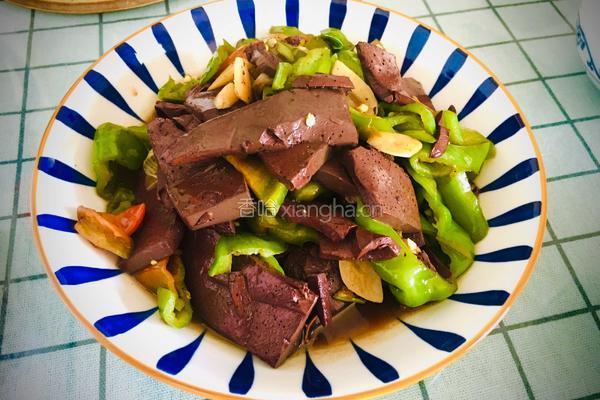 青椒炒鸭血的做法图解11