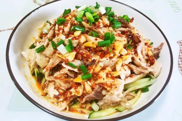 手撕鸡腿的做法图解1
