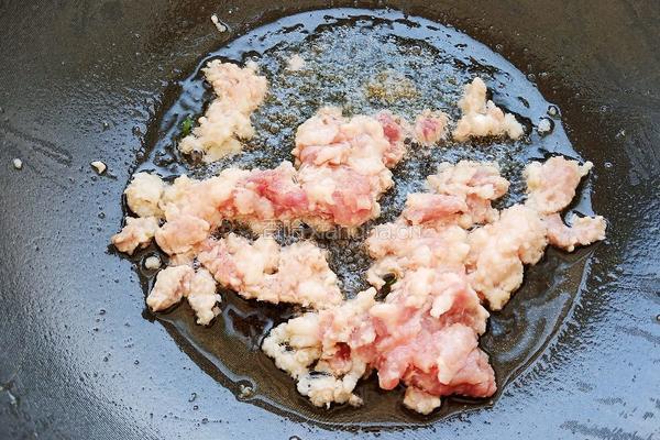 肉沫土豆的做法图解7