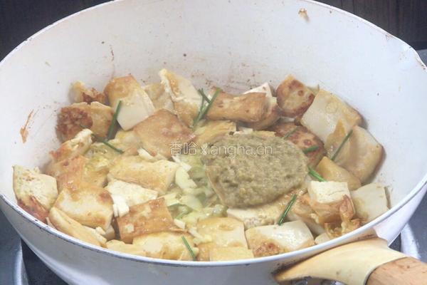 青番茄酱烧豆干的做法图解8