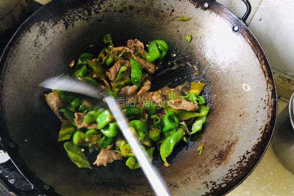 青椒炒过油肉的做法图解16