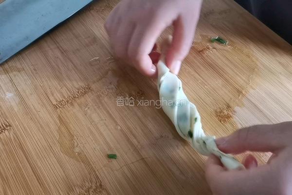 葱油饼（饺子皮版）的做法图解9