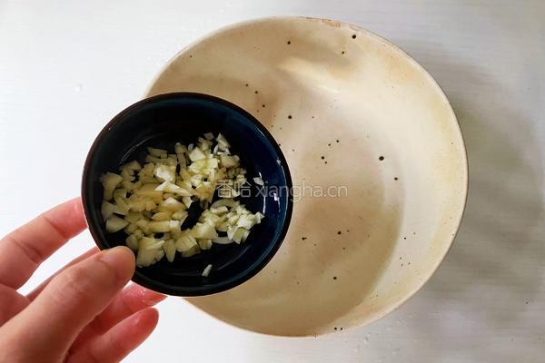 酸汤饺子的做法图解3