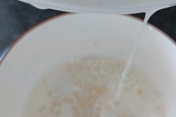 黑米发糕的做法图解2