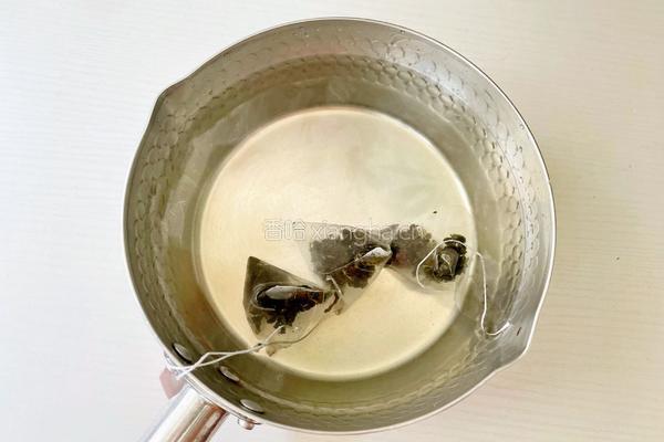 葡萄乌龙茶冻多多的做法图解2
