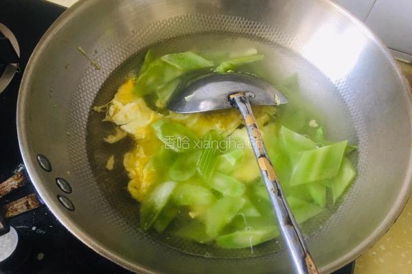 青笋煎蛋汤的做法图解4