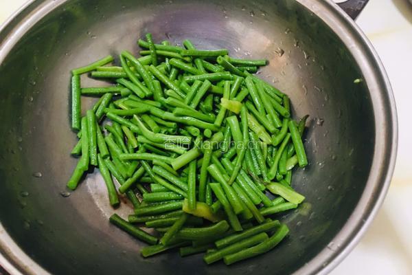 糖醋豇豆的做法图解5