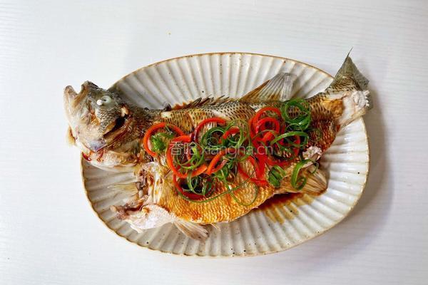 清蒸鲈鱼的做法图解10