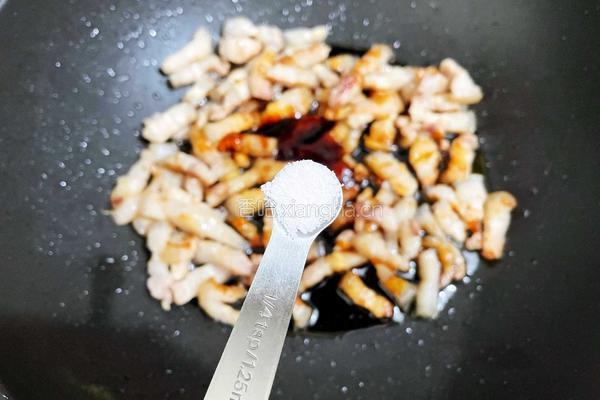 五花肉焖饭的做法图解10