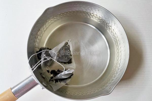 葡萄乌龙茶咖冻撞奶的做法图解5