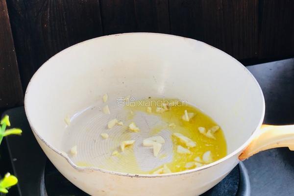 生菜炒香菇的做法图解5
