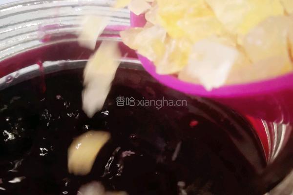 家庭酿造葡萄酒的做法图解7