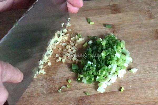 叶子豆渣饼的做法图解2