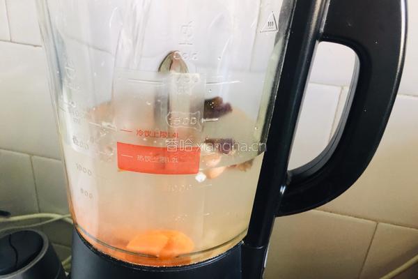 玉米胡萝卜花生糊的做法图解3