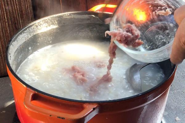 莲藕瘦肉粥的做法图解13