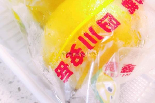 蜜汁柠檬饮的做法图解2