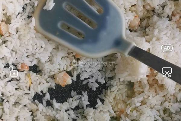 火腿虾仁蛋炒饭的做法图解5