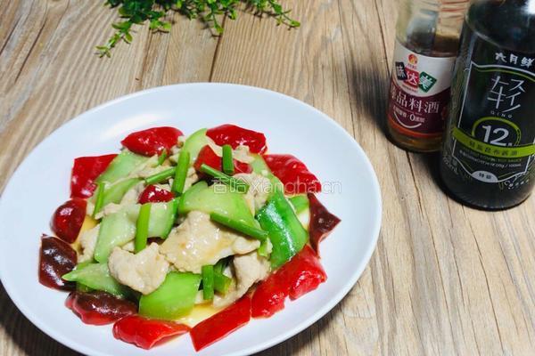红椒丝瓜炒肉片的做法图解14