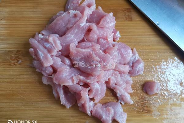 香菇炒肉片的做法图解2