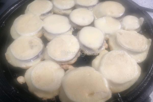 香煎茄饼的做法图解5