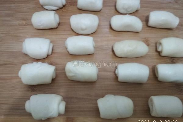 蛋黄酥的做法图解11