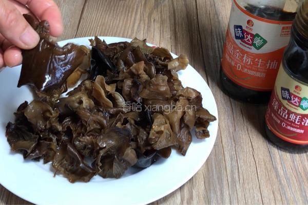 酸辣椒木耳炒牛肉的做法图解7