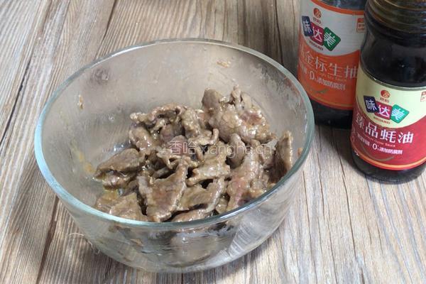 酸辣椒木耳炒牛肉的做法图解11