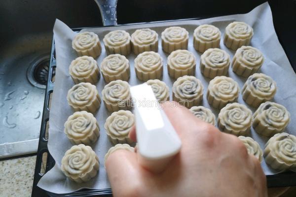 广式豆沙月饼的做法图解14