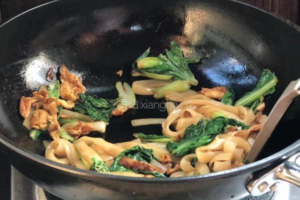 青菜鸡蛋炒河粉的做法图解10