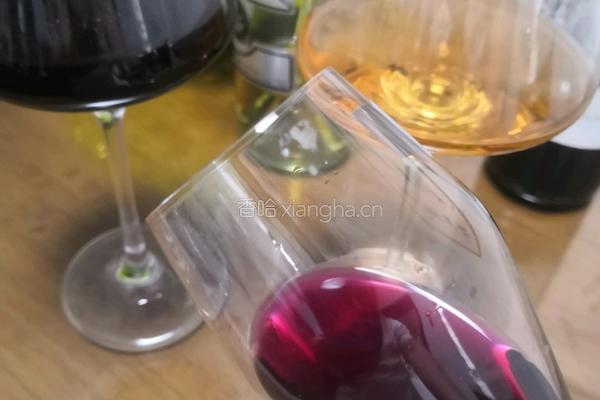 家庭酿造葡萄酒的做法图解1