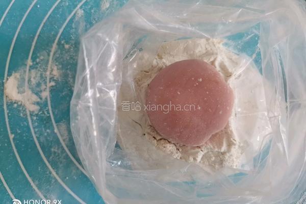 草莓冰皮月饼的做法图解7